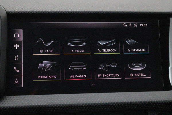 Audi A1 Sportback 25 TFSI epic (LANE-ASSIST, CRUISE CONTROL, NAVIGATIE, DIGITAAL DASHBOARD, NL-AUTO)