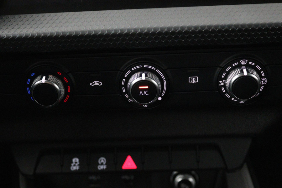 Audi A1 Sportback 25 TFSI epic (LANE-ASSIST, CRUISE CONTROL, NAVIGATIE, DIGITAAL DASHBOARD, NL-AUTO)