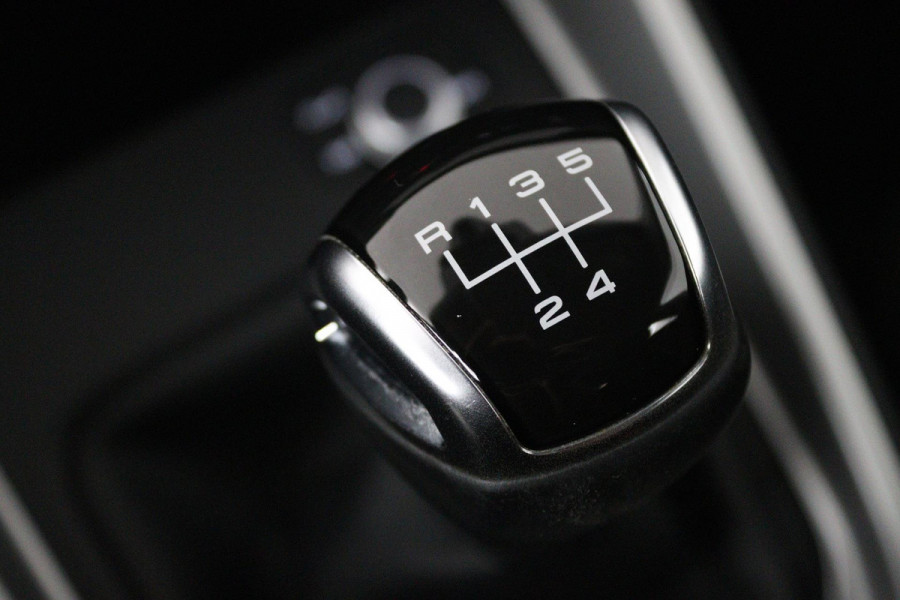 Audi A1 Sportback 25 TFSI epic (LANE-ASSIST, CRUISE CONTROL, NAVIGATIE, DIGITAAL DASHBOARD, NL-AUTO)