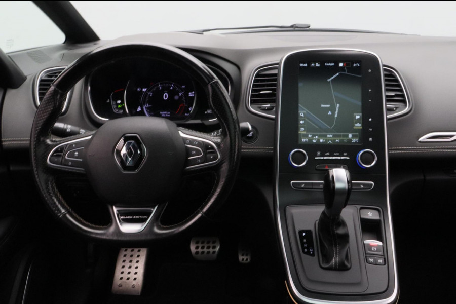 Renault Scénic 1.3 TCe Limited Automaat Trekhaak Adaptive-cruise Panorama-dak Navigatie Leder Climate-control Cruise