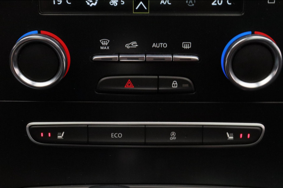 Renault Scénic 1.3 TCe Limited Automaat Trekhaak Adaptive-cruise Panorama-dak Navigatie Leder Climate-control Cruise