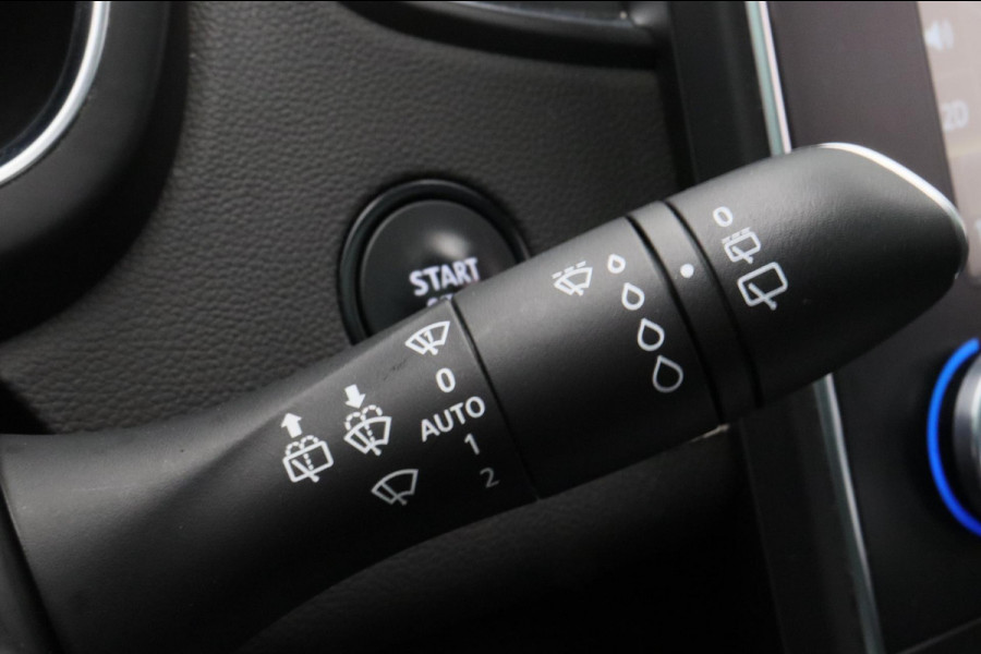 Renault Scénic 1.3 TCe Limited Automaat Trekhaak Adaptive-cruise Panorama-dak Navigatie Leder Climate-control Cruise