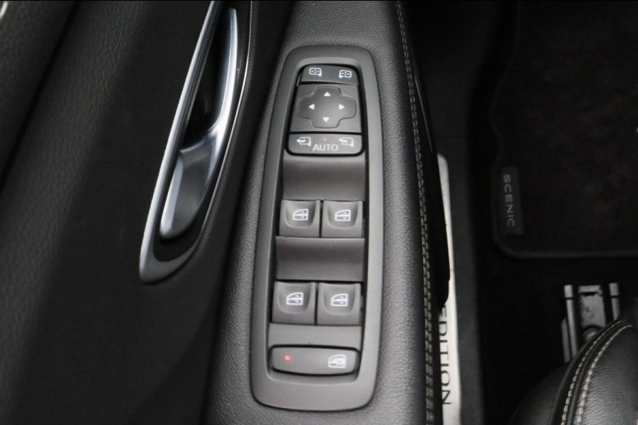 Renault Scénic 1.3 TCe Limited Automaat Trekhaak Adaptive-cruise Panorama-dak Navigatie Leder Climate-control Cruise