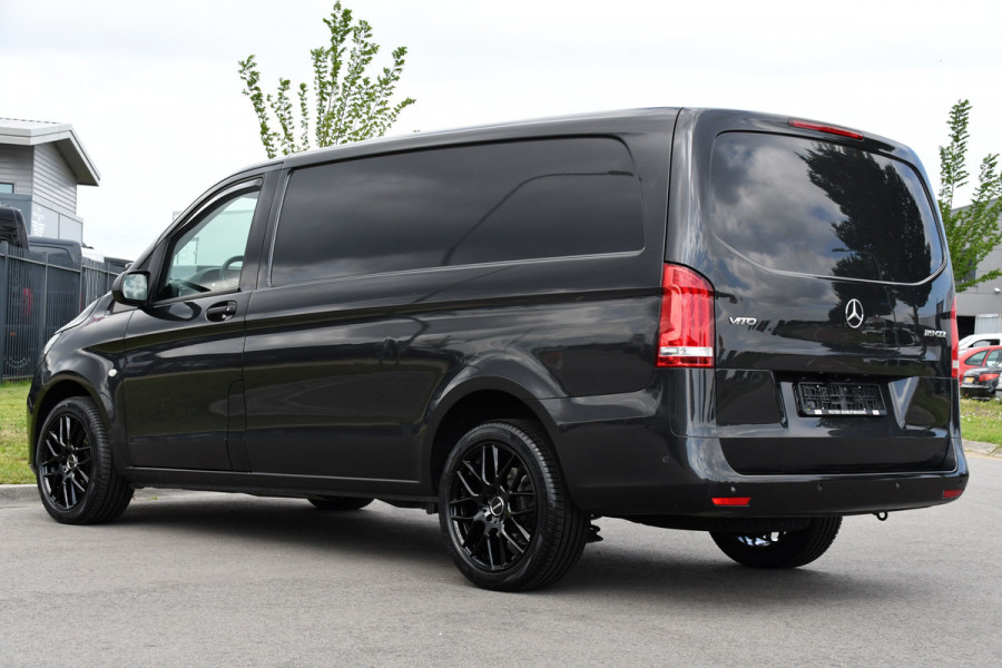 Mercedes-Benz Vito 119 CDI L2 AMG Edition Adaptieve Cruise, Camera, Carplay, 190pk, Automaat, LED, Clima, Stoelverwarming, Uniek!