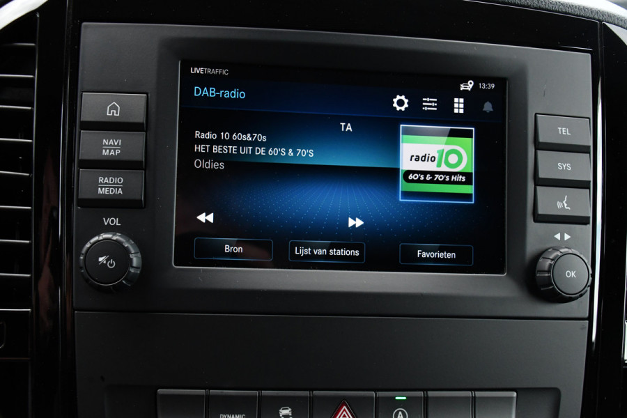 Mercedes-Benz Vito 119 CDI L2 AMG Edition Adaptieve Cruise, Camera, Carplay, 190pk, Automaat, LED, Clima, Stoelverwarming, Uniek!