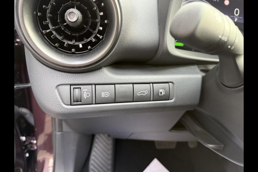 Toyota C-HR 1.8 Hybrid 140 Business Plus STOEL+STUURVERWARMING