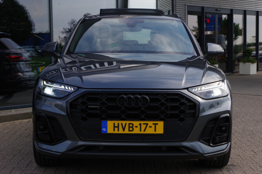 Audi Q5 55 TFSI e Quattro Competition 367 PK PHEV, Luchtvering, Panoramadak, RS-Leder, Elek. Trekhaak