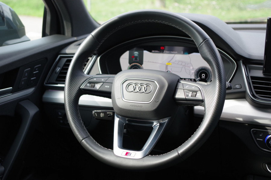 Audi Q5 55 TFSI e Quattro Competition 367 PK PHEV, Luchtvering, Panoramadak, RS-Leder, Elek. Trekhaak