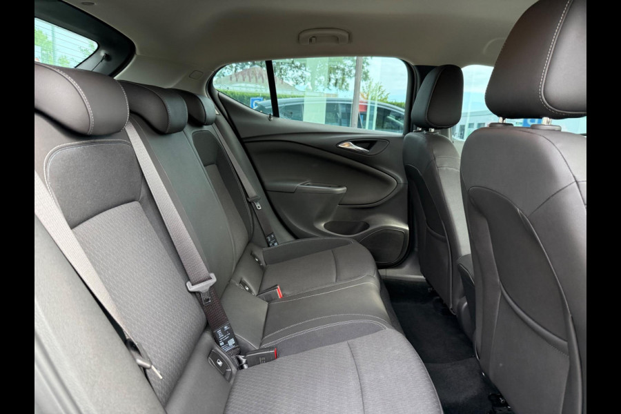 Opel Astra 1.4 Turbo 150pk Innovation - Navi - Climate - Parkeerhulp - Org.NL