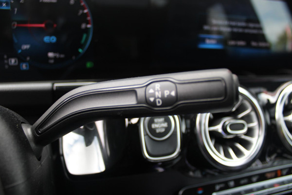 Mercedes-Benz GLA 250 e 218PK AUTOMAAT BUSINESS SOLUTION | PANORAMISCH SCHUIF/KANTEL DAK | ELEKTRISCHE ACHTER KLEP | MULTIBEAM LED MATRIX KOPLAMPEN | STOEL VERWARMING | KEYLESS ENTRY/START | NAVIGATIE | DAB+ RADIO | APPLE CARPLAY /ANDROID AUTO | ADAPTIVE CRUISE CONTROL | SFEER VERLICHTING | 19" LICHTMETALEN VELGEN | PARKEERSENSOREN VOOR EN ACHTER |