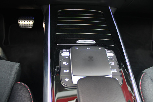 Mercedes-Benz GLA 250 e 218PK AUTOMAAT BUSINESS SOLUTION | PANORAMISCH SCHUIF/KANTEL DAK | ELEKTRISCHE ACHTER KLEP | MULTIBEAM LED MATRIX KOPLAMPEN | STOEL VERWARMING | KEYLESS ENTRY/START | NAVIGATIE | DAB+ RADIO | APPLE CARPLAY /ANDROID AUTO | ADAPTIVE CRUISE CONTROL | SFEER VERLICHTING | 19" LICHTMETALEN VELGEN | PARKEERSENSOREN VOOR EN ACHTER |