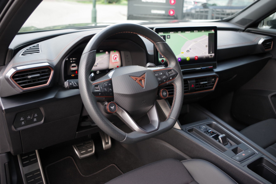 CUPRA Formentor 1.4 e-Hybrid VZ Copper Edition 245 PK, Camera, Carplay, Suur-Startknop