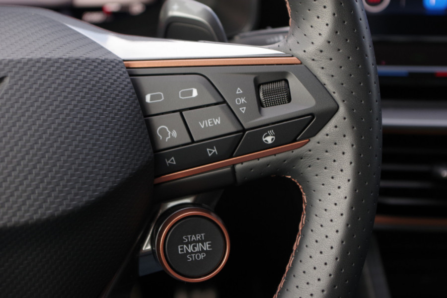 CUPRA Formentor 1.4 e-Hybrid VZ Copper Edition 245 PK, Camera, Carplay, Suur-Startknop