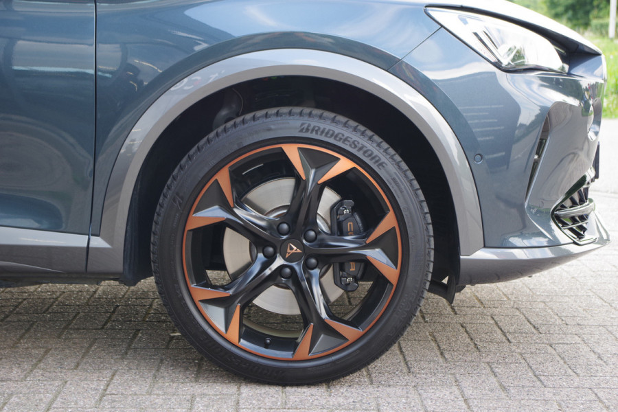 CUPRA Formentor 1.4 e-Hybrid VZ Copper Edition 245 PK, Camera, Carplay, Suur-Startknop