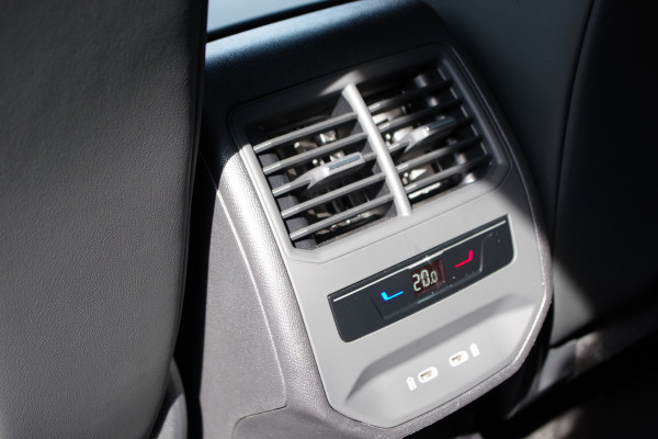 CUPRA Formentor 1.4 e-Hybrid VZ Copper Edition 245 PK, Camera, Carplay, Suur-Startknop