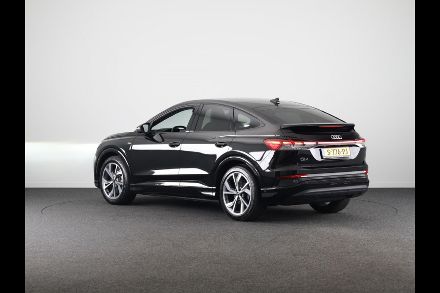 Audi Q4 Sportback e-tron 40 S edition 77 kWh 204pk | Navigatie | Stoelverwarming | Dynamic pakket | 20 inch lichtmetalen velgen | Optiek pakket zwart