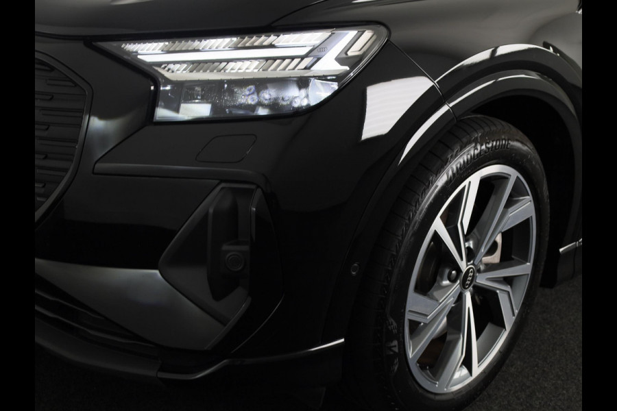 Audi Q4 Sportback e-tron 40 S edition 77 kWh 204pk | Navigatie | Stoelverwarming | Dynamic pakket | 20 inch lichtmetalen velgen | Optiek pakket zwart