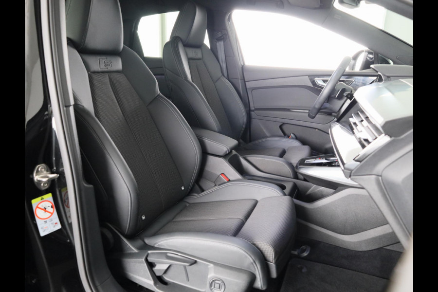 Audi Q4 Sportback e-tron 40 S edition 77 kWh 204pk | Navigatie | Stoelverwarming | Dynamic pakket | 20 inch lichtmetalen velgen | Optiek pakket zwart
