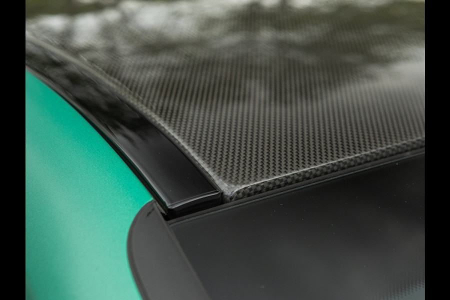 BMW 4 Serie Coupé M4 CS - Individual ''Frozen Isle of Man Green'' - Carbon Brakes