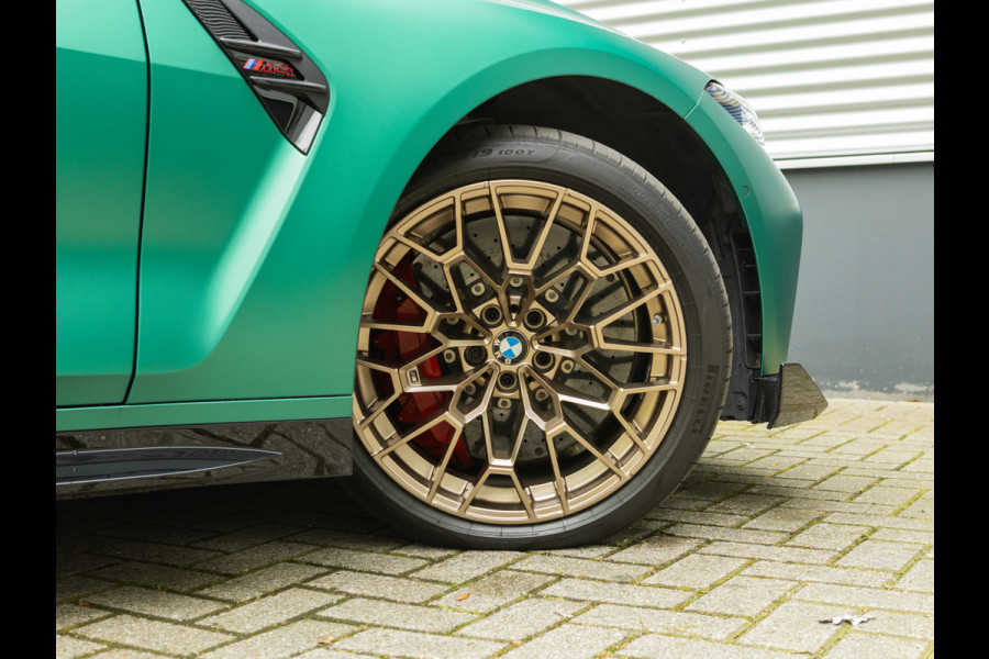 BMW 4 Serie Coupé M4 CS - Individual ''Frozen Isle of Man Green'' - Carbon Brakes