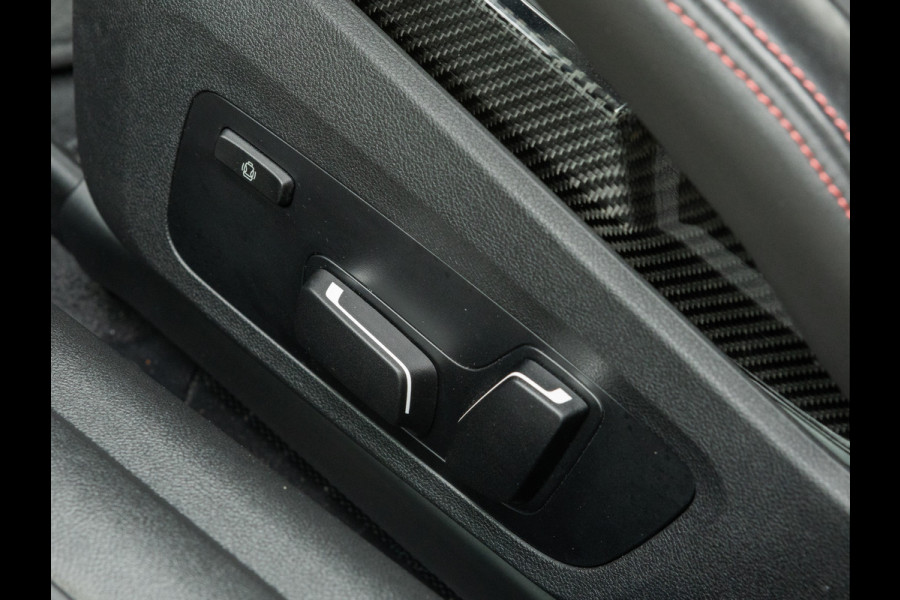BMW 4 Serie Coupé M4 CS - Individual ''Frozen Isle of Man Green'' - Carbon Brakes