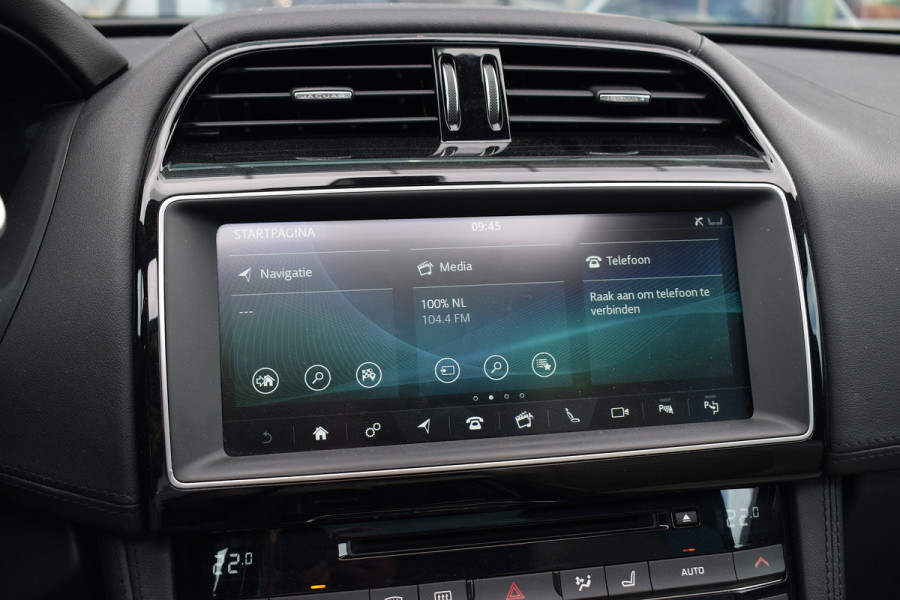 Jaguar F-Pace 3.0 S First Edition AWD | 381 pk | Meridian | Pano | HUD | Apple CarPlay
