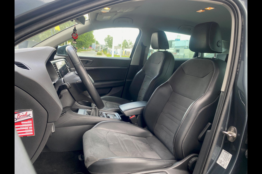 Seat Ateca BWJ 2020 | 1.5 TSI 150PK Style Business Intense | CAMERA | CLIMA | NAVI | CRUISE | LEDER/ALCANTARA | CARPLAY | PRIVACY GLASS |