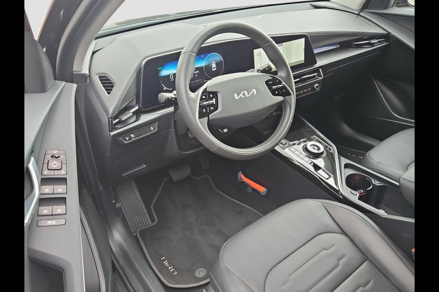 Kia Niro EV Edition Advanced 64.8 kWh | Prijs incl. vooraftrek 2000.- inruilpremie | Navigatie | Camera | Cruise|| Lederen bekleding | Stoel- en Stuurverwarming | Dodehoekassistentie |