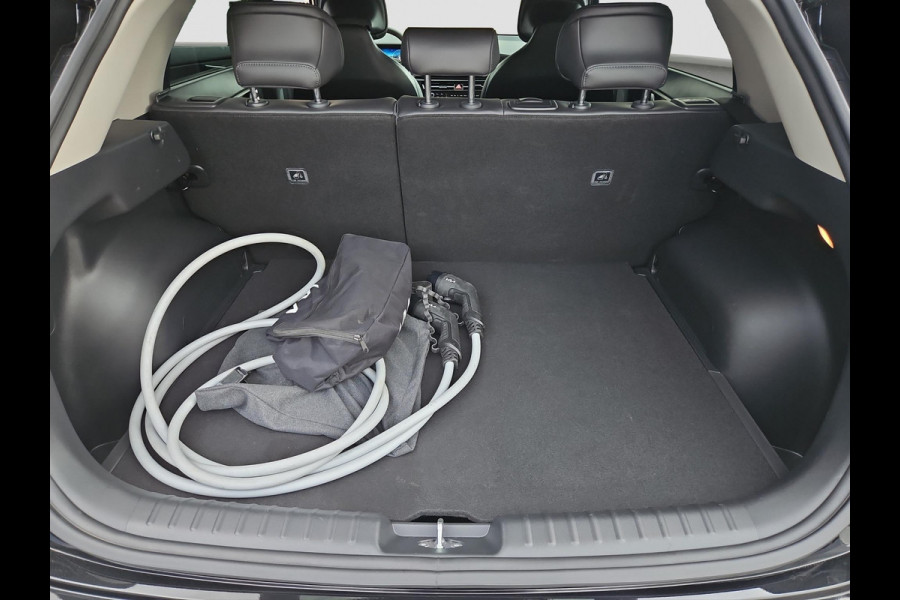 Kia Niro EV Edition Advanced 64.8 kWh | Prijs incl. vooraftrek 2000.- inruilpremie | Navigatie | Camera | Cruise|| Lederen bekleding | Stoel- en Stuurverwarming | Dodehoekassistentie |