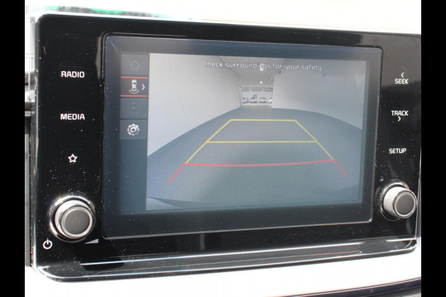 Kia Ceed Sportswagon 1.6 GDI PHEV DynamicLine | Navigatie | Camera | Climate Control | Cruise control adaptive | Lane assist | Lichtmetalen Velgen | Stoelverwarming