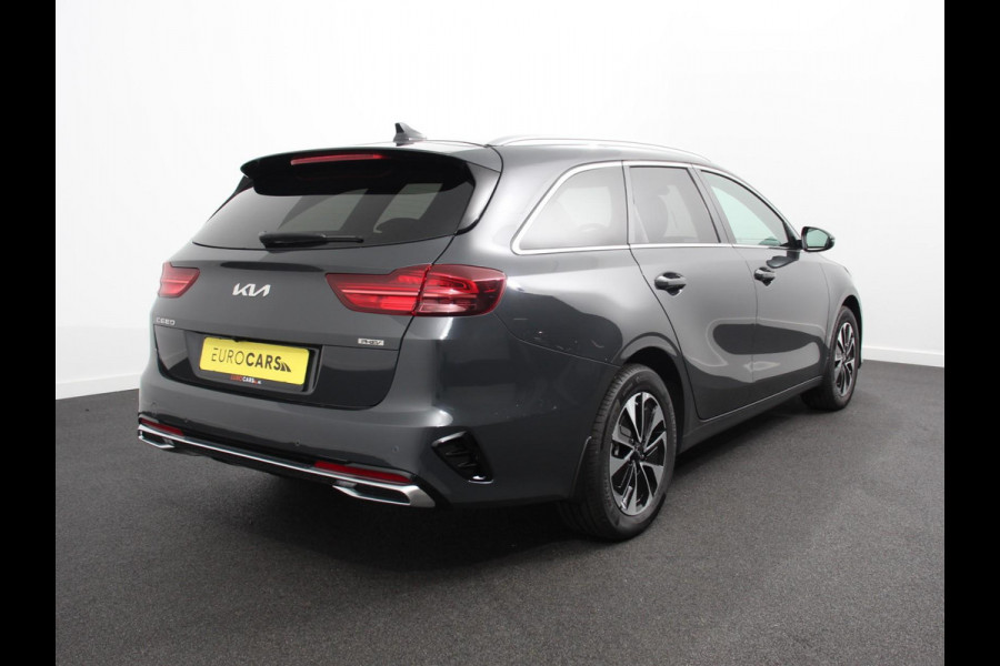 Kia Ceed Sportswagon 1.6 GDI PHEV DynamicLine | Navigatie | Camera | Climate Control | Cruise control adaptive | Lane assist | Lichtmetalen Velgen | Stoelverwarming