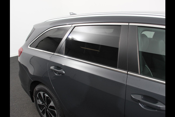 Kia Ceed Sportswagon 1.6 GDI PHEV DynamicLine | Navigatie | Camera | Climate Control | Cruise control adaptive | Lane assist | Lichtmetalen Velgen | Stoelverwarming