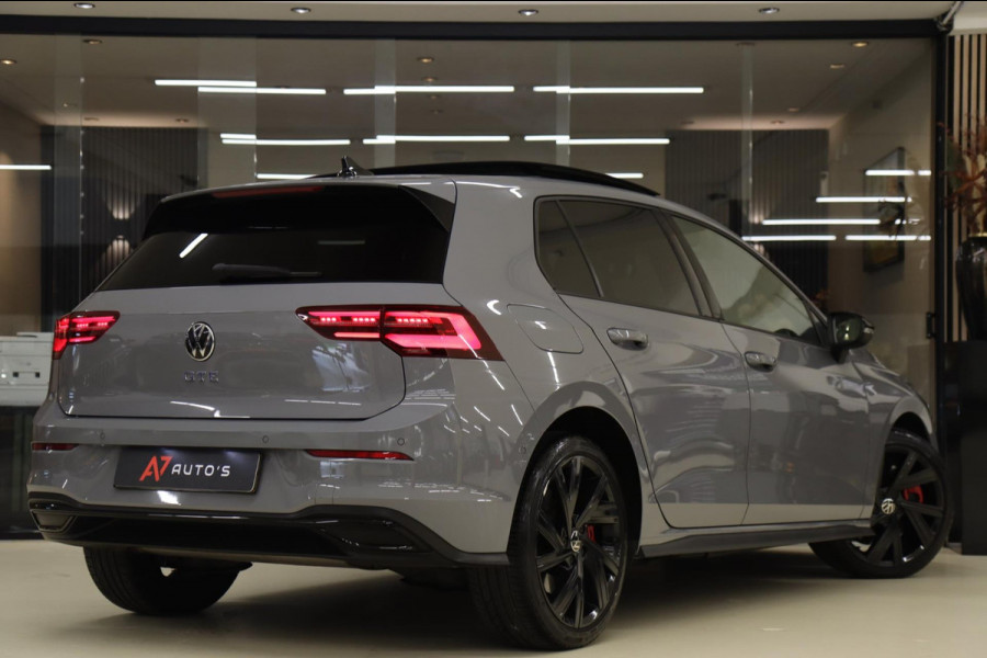 Volkswagen Golf GTE 1.4 245PK BLACK STYLE /PANO/HUD/IQ/LEER/CARPLAY/BOMVOL