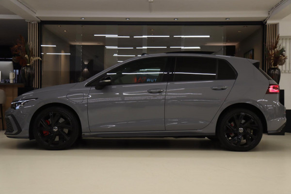Volkswagen Golf GTE 1.4 245PK BLACK STYLE /PANO/HUD/IQ/LEER/CARPLAY/BOMVOL
