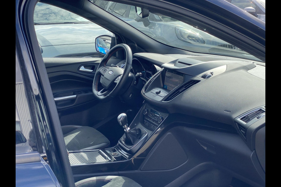 Ford Kuga 1.5 EcoBoost ST Line