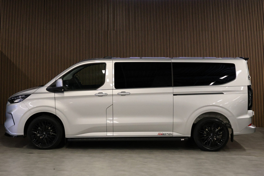 Ford Transit Custom 320 2.0 TDCI 150 PK L2H1 DC LIMITED | L+R Schuifdeur | Dubbel Cabine | Camera | CarPlay | Lane Assist | PDC V+A | Glaslook panel Raptor Edition | NL Auto | 5-Zitter | Verlengde fabrieksgarantie tot 12-2029