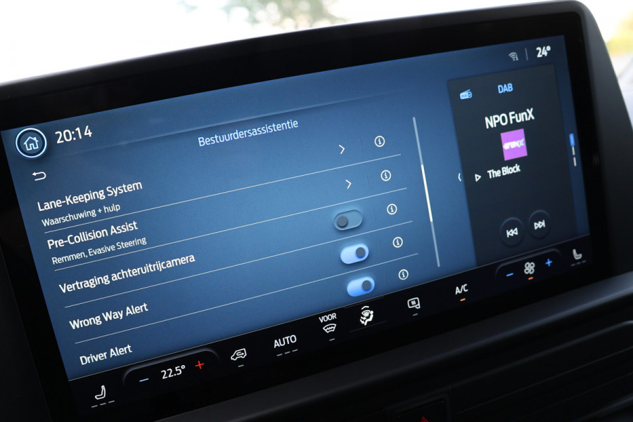 Ford Transit Custom 320 2.0 TDCI 150 PK L2H1 DC LIMITED | L+R Schuifdeur | Dubbel Cabine | Camera | CarPlay | Lane Assist | PDC V+A | Glaslook panel Raptor Edition | NL Auto | 5-Zitter | Verlengde fabrieksgarantie tot 12-2029