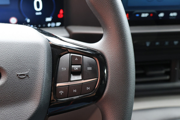 Ford Transit Custom 320 2.0 TDCI 150 PK L2H1 DC LIMITED | L+R Schuifdeur | Dubbel Cabine | Camera | CarPlay | Lane Assist | PDC V+A | Glaslook panel Raptor Edition | NL Auto | 5-Zitter | Verlengde fabrieksgarantie tot 12-2029