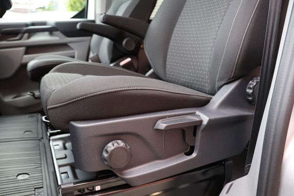 Ford Transit Custom 320 2.0 TDCI 150 PK L2H1 DC LIMITED | L+R Schuifdeur | Dubbel Cabine | Camera | CarPlay | Lane Assist | PDC V+A | Glaslook panel Raptor Edition | NL Auto | 5-Zitter | Verlengde fabrieksgarantie tot 12-2029