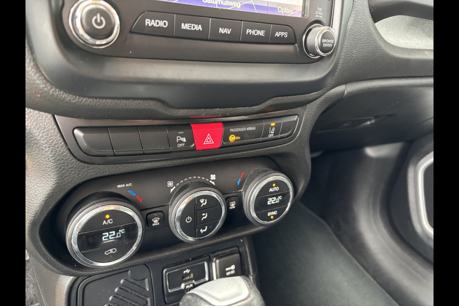 Jeep Renegade 1.4 MultiAir Limited Automaat | Leren bekleding | Navigatie | Cruise Control