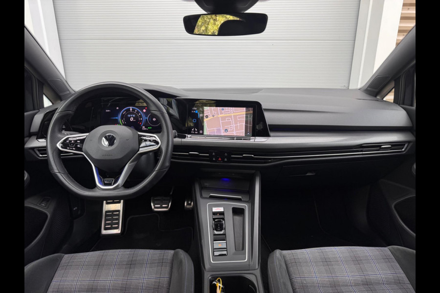 Volkswagen Golf 1.4 eHybrid GTE Pano/Matrix/Camera