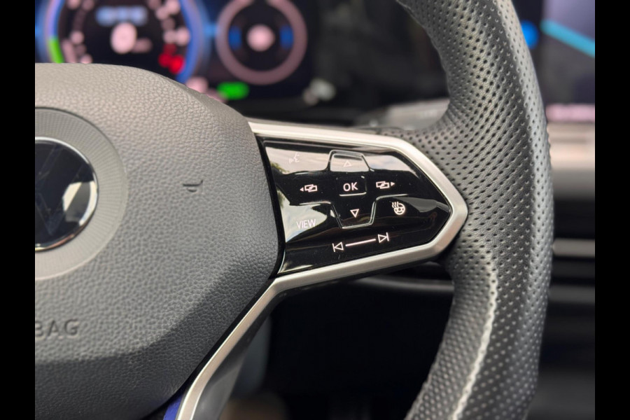 Volkswagen Golf 1.4 eHybrid GTE Pano/Matrix/Camera