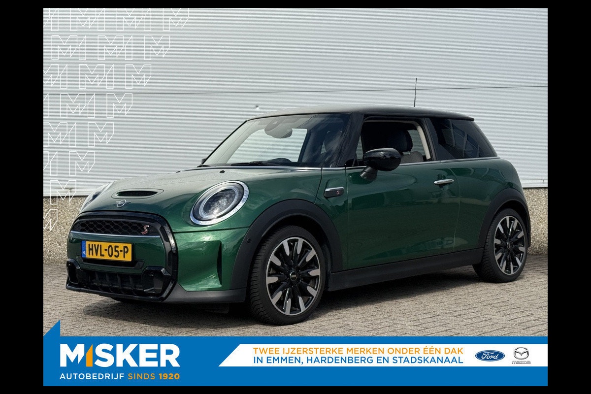 MINI Mini 2.0 Cooper S MAXIMISE AUTOMAAT! ADAPTIVE CRUISE! WINTERPACK! MINI Mini 2.0 Cooper S MAXIMISE AUTOMAAT! ADAPTIVE CRUISE! WINTERPACK!