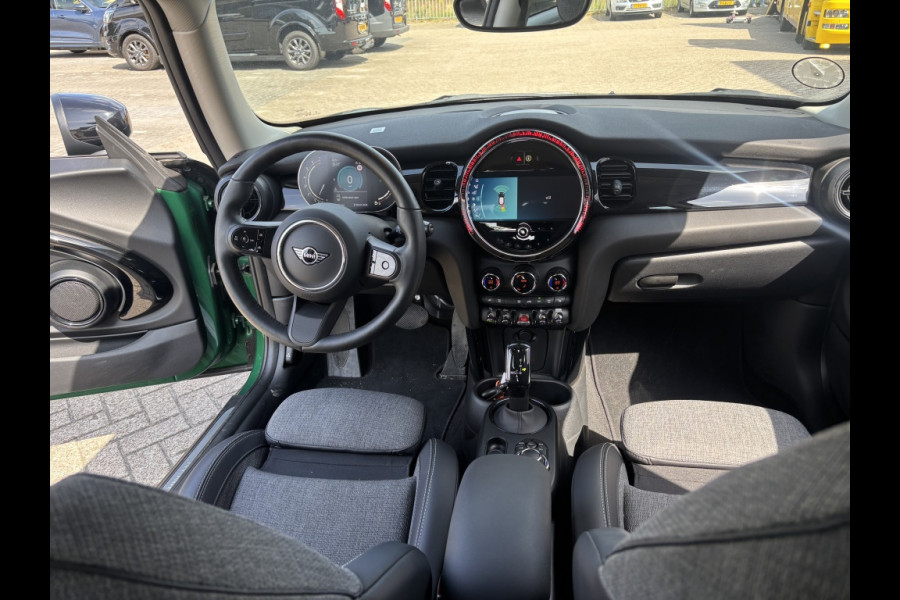 MINI Mini 2.0 Cooper S MAXIMISE AUTOMAAT! ADAPTIVE CRUISE! WINTERPACK!