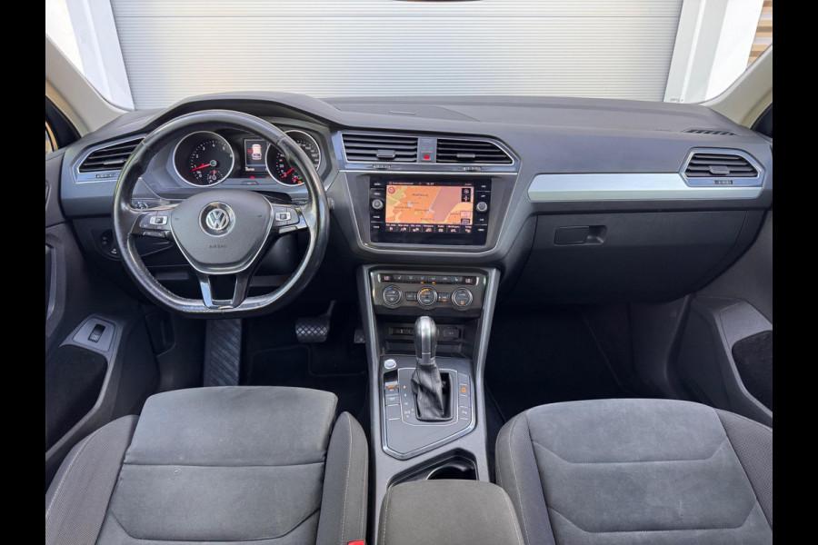 Volkswagen Tiguan 1.4 TSI ACT Comfortline Pano/Massage/Keyless/Trekhaak