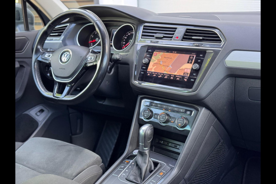Volkswagen Tiguan 1.4 TSI ACT Comfortline Pano/Massage/Keyless/Trekhaak
