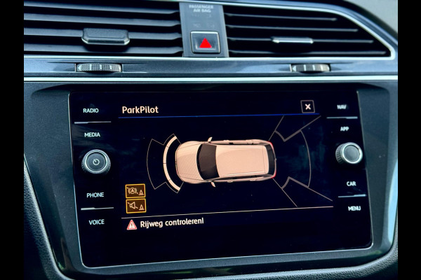 Volkswagen Tiguan 1.4 TSI ACT Comfortline Pano/Massage/Keyless/Trekhaak