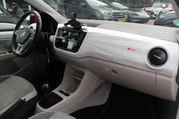 Volkswagen up! 1.0 BMT up! beats / Bluetooth / 15'' LMV / LED Dagrijverlichting / Stuurbekrachtiging / Elektr. ramen / Airco / Radio