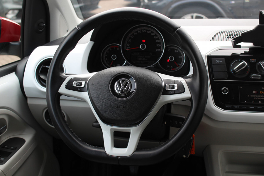Volkswagen up! 1.0 BMT up! beats / Bluetooth / 15'' LMV / LED Dagrijverlichting / Stuurbekrachtiging / Elektr. ramen / Airco / Radio