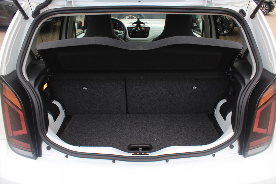 Volkswagen up! 1.0 BMT up! beats / Bluetooth / 15'' LMV / LED Dagrijverlichting / Stuurbekrachtiging / Elektr. ramen / Airco / Radio